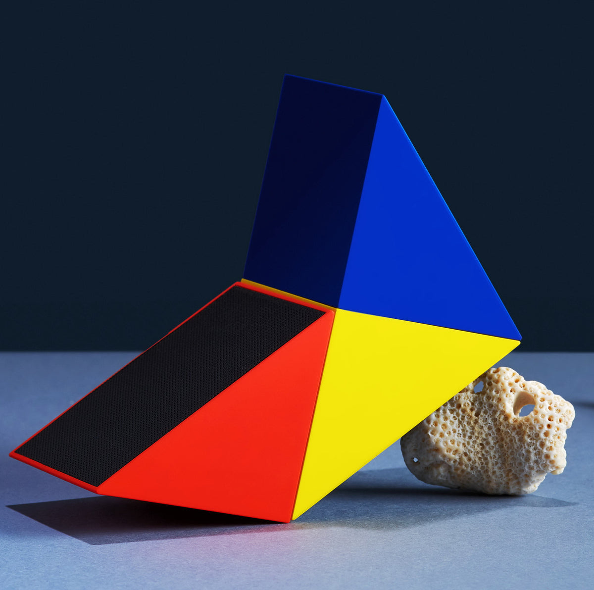 變形旋轉獨特設計藍芽喇叭